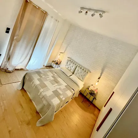 One Bedroom Modern In Lycabettus - 61sq Meters Athens