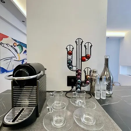One Bedroom Modern In Lycabettus - 61sq Meters Apartment